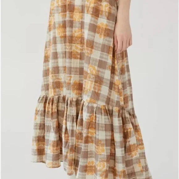SOLD! Urban Outfitters Plaid Floral Ruffled Prairie Maxi Skirt S Western - Picture 4 of 8